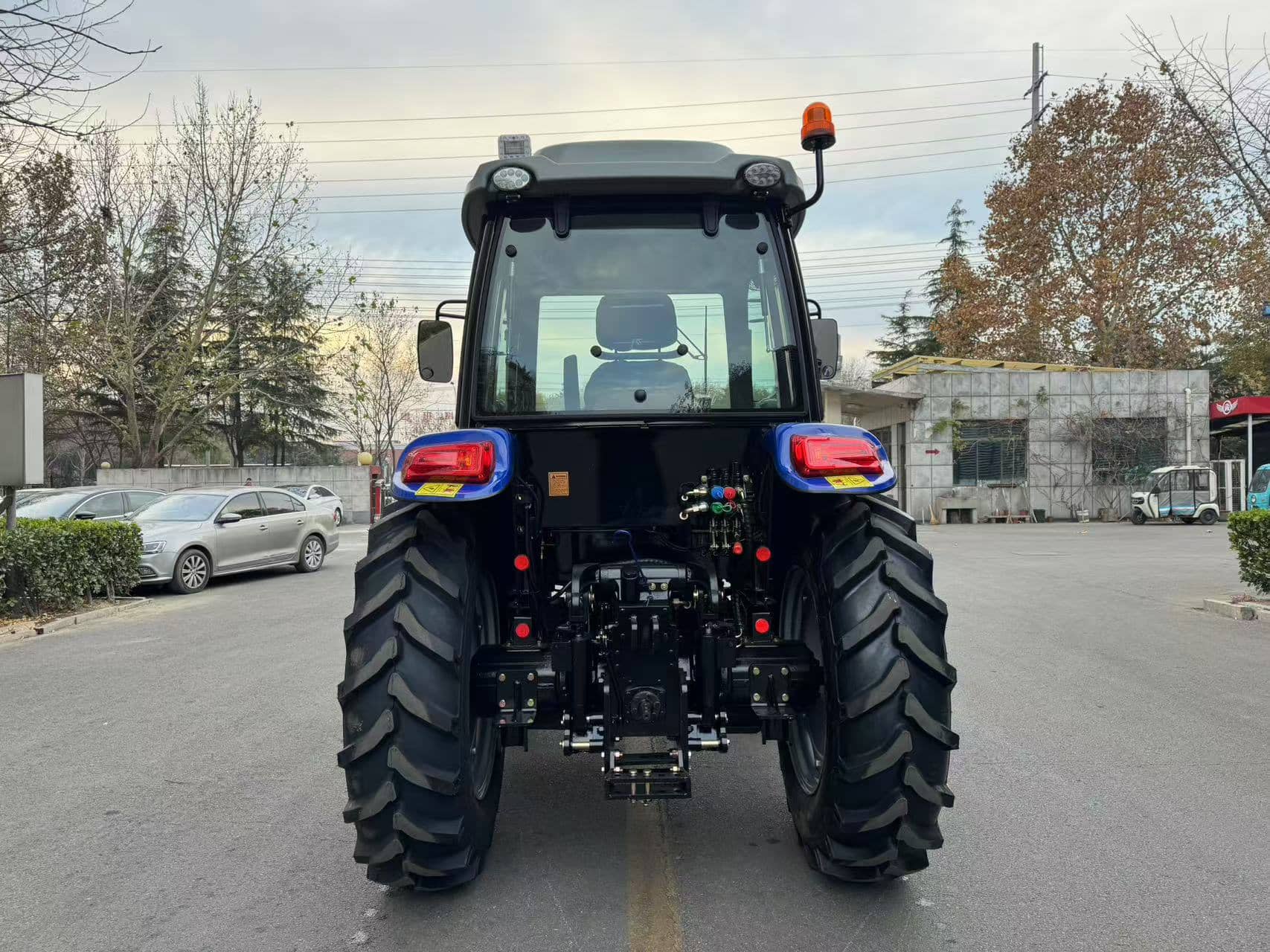 80HP 4WD Farm Tractor