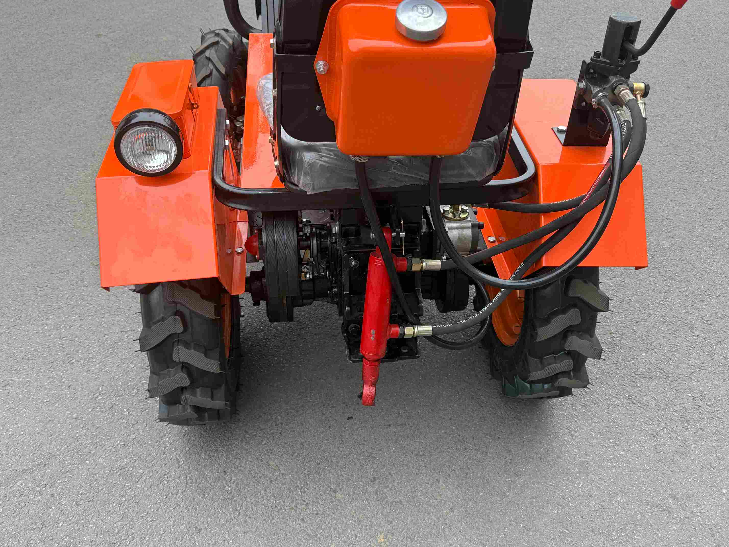 CL300 Single Cylinder Engine Tractor