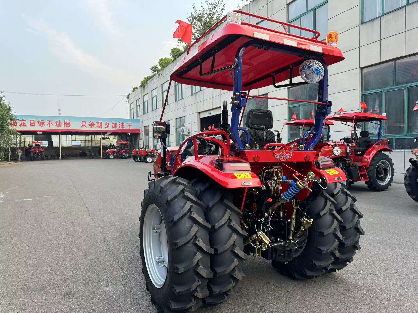 50HP Wheat Press Tractor Double Rear Wheel
