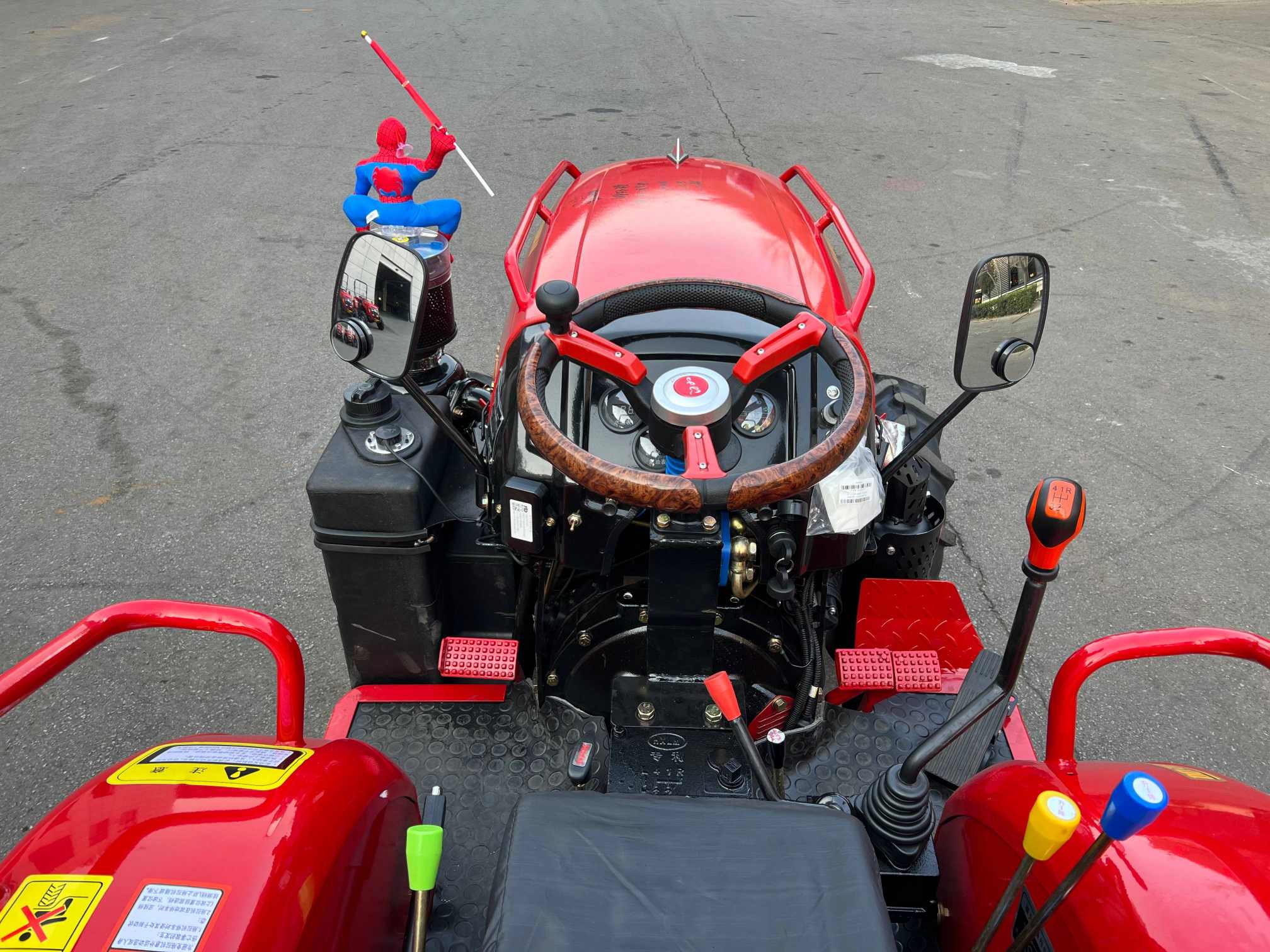 50HP 4WD Greenhouse Tractor
