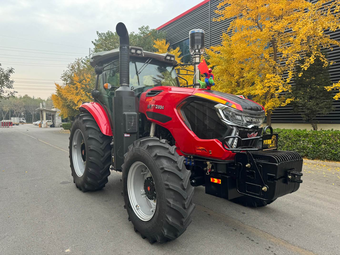 200HP 4WD Farm Tractor