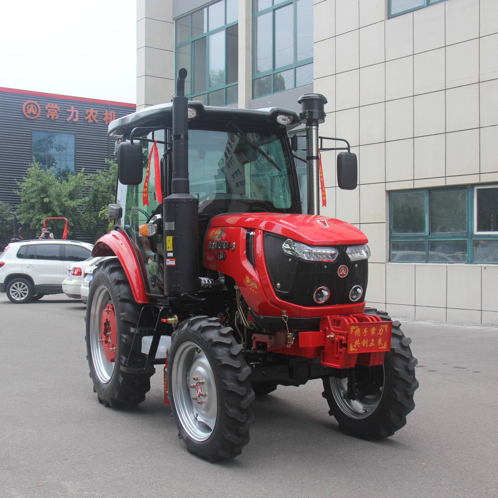 80HP 4WD Farm Tractor with Cabin