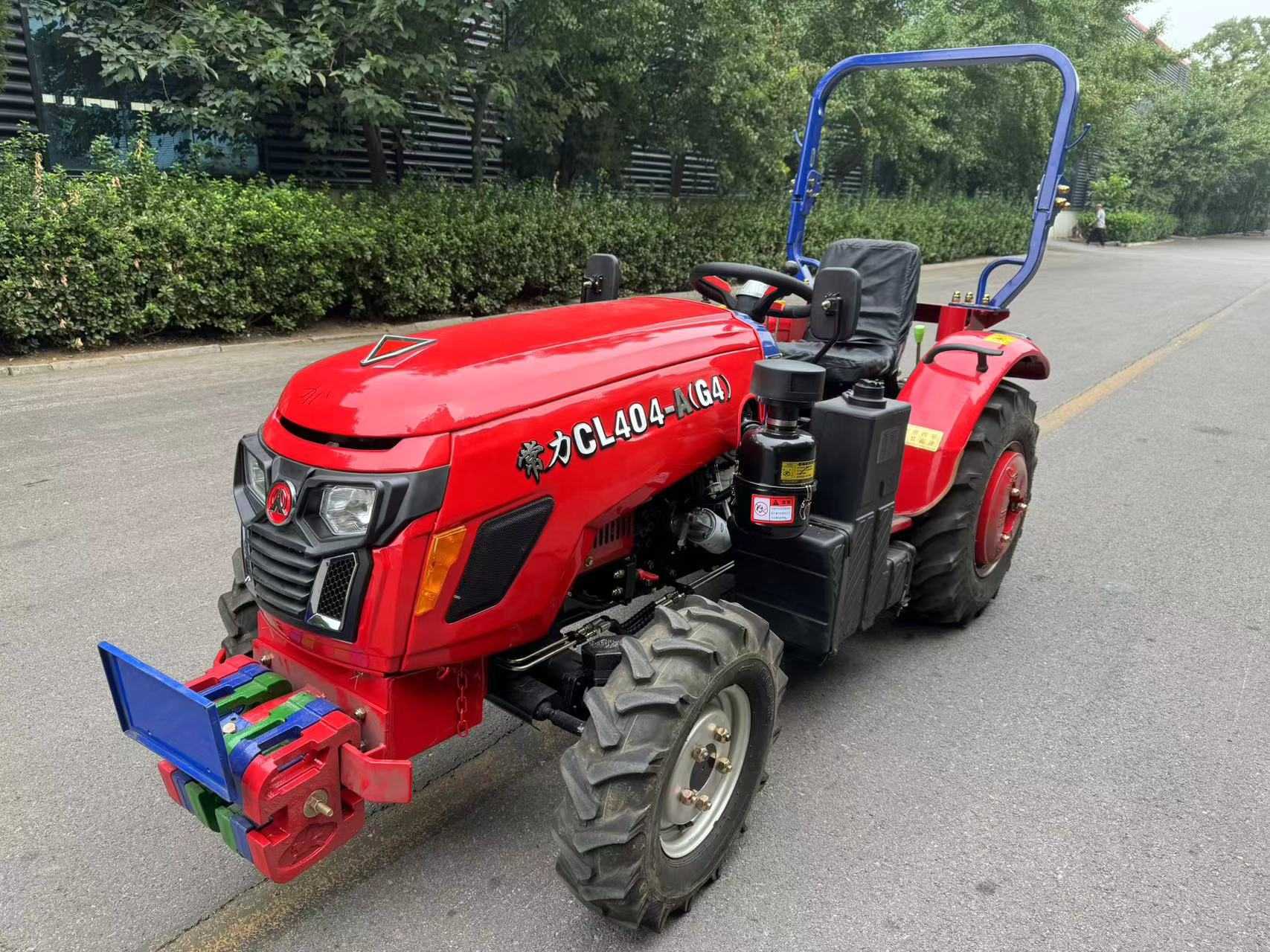 40HP 4WD Greenhouse Tractor