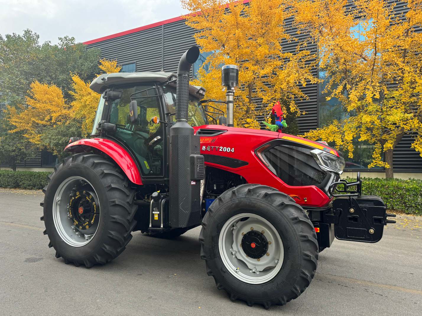 200HP 4WD Farm Tractor