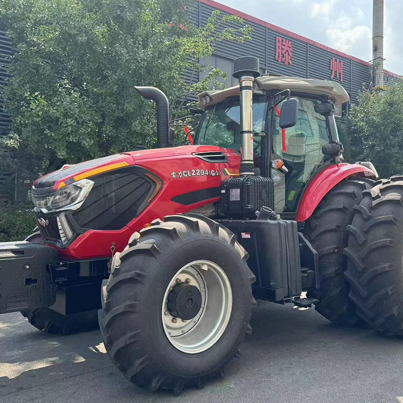 220HP Farm Tractor