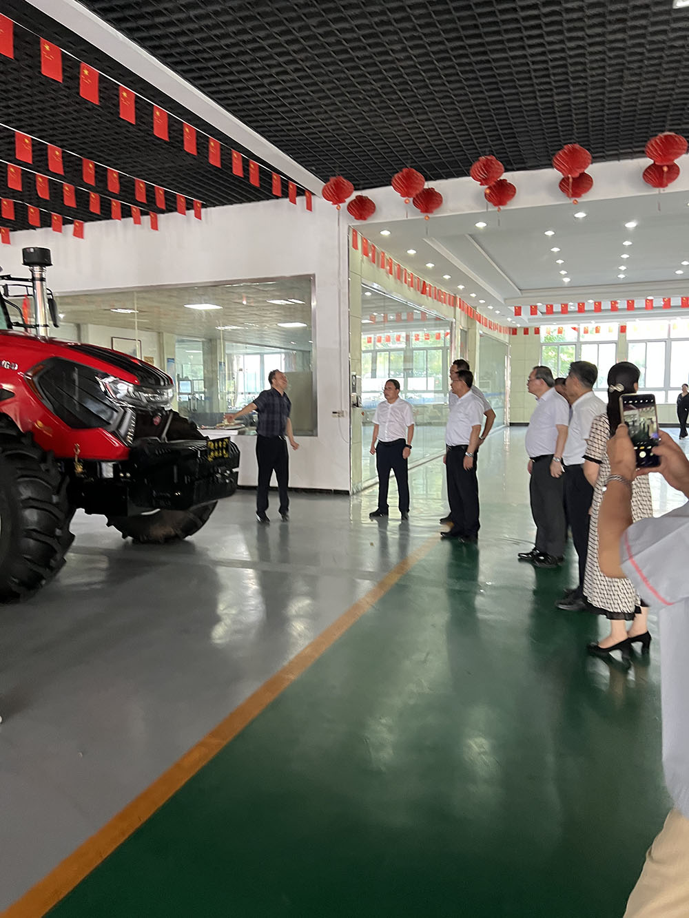 City Leaders Visit Changli Agricultural Machinery and Praise the New Achievements of Intelligent Manufacturing
